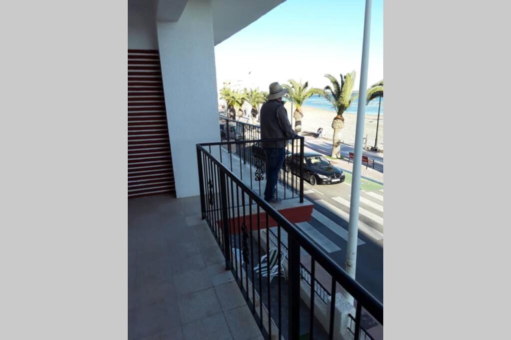 Piso En Primera Linea Con Wifi Y Vistas Al Mar Lo Pagan Luaran gambar